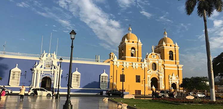 CASA LÉ Trujillo